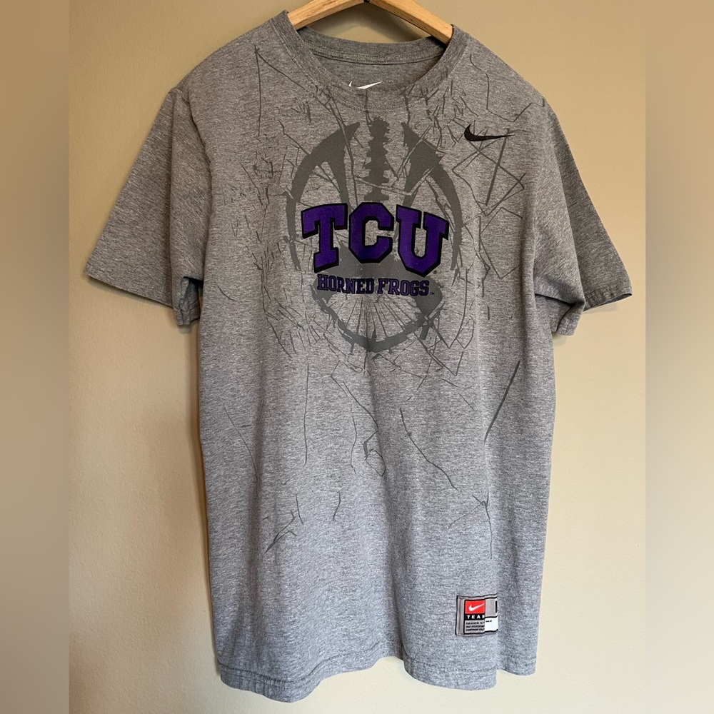Nike Men’s Grey TCU Horned Frogs Short Sleeve T-Shirt Medium